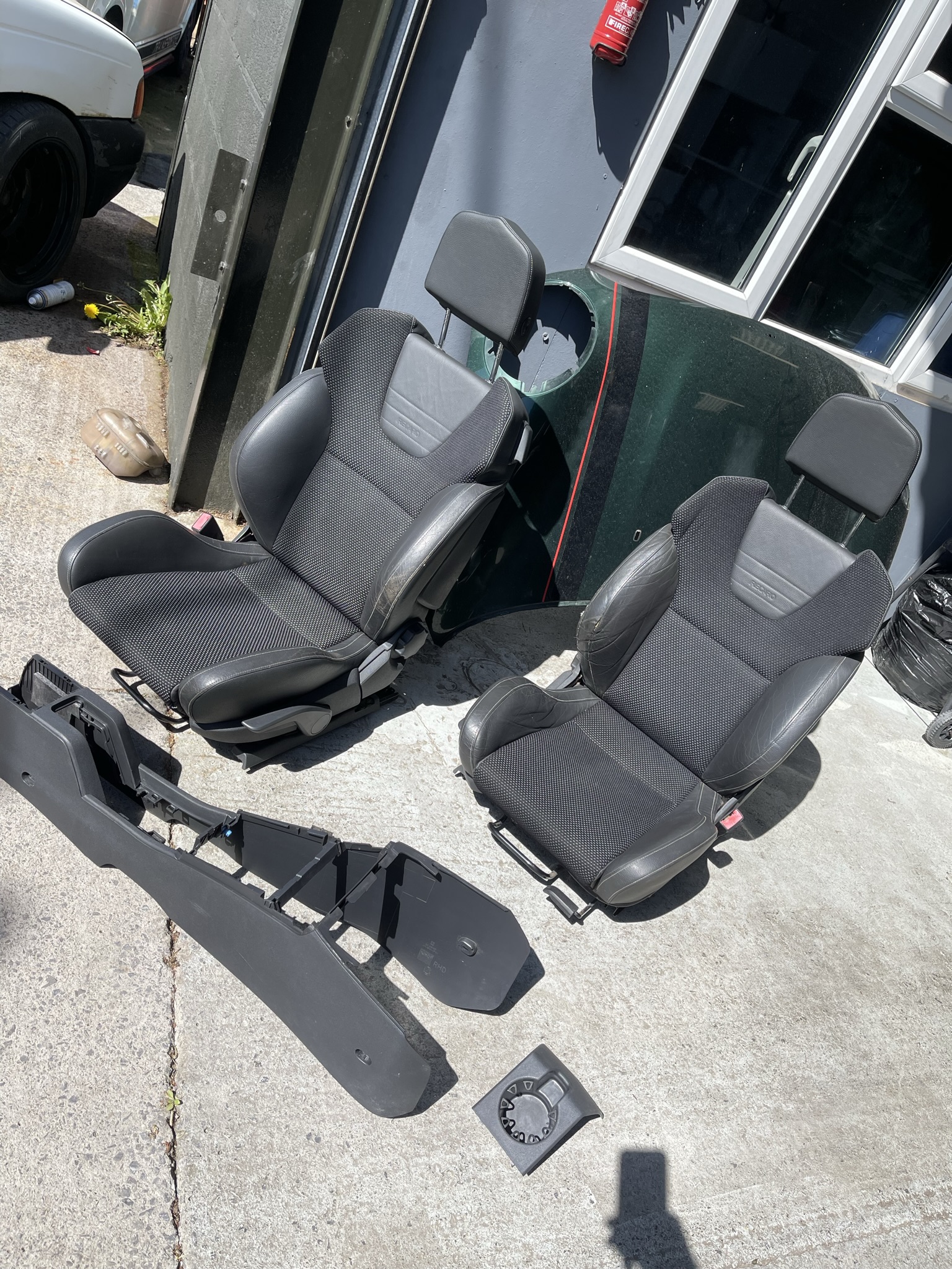 Recaro seats